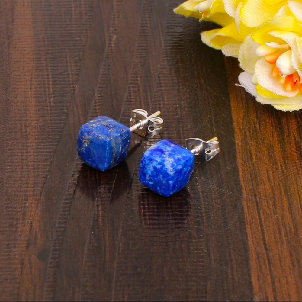 🆕 New Raw Lapis Lazuli Crystal Stud Gemstone Earrings - Picture 2 of 4